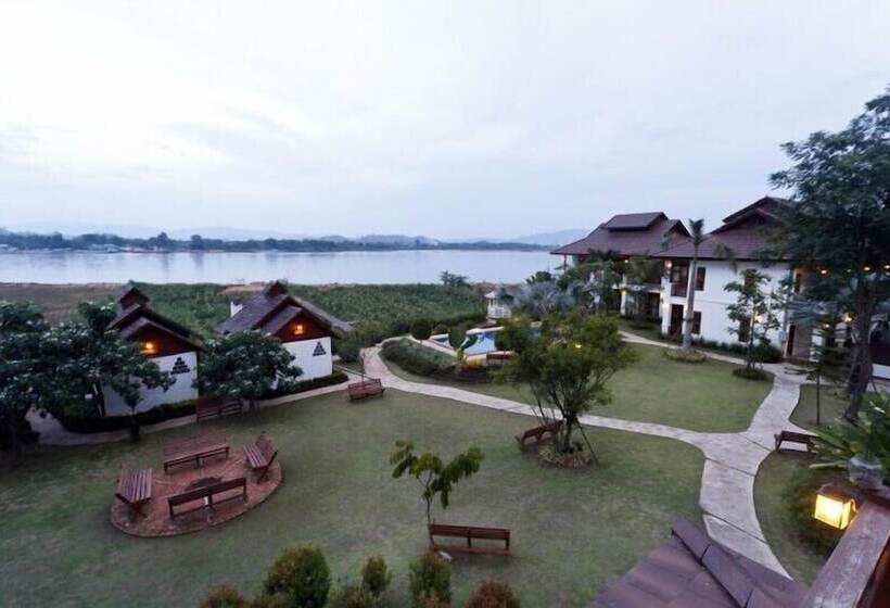 هتل Gin's Maekhong View Resort & Spa