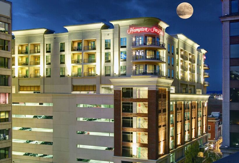 בית מלון כפרי Hampton Inn & Suites Roanokedowntown