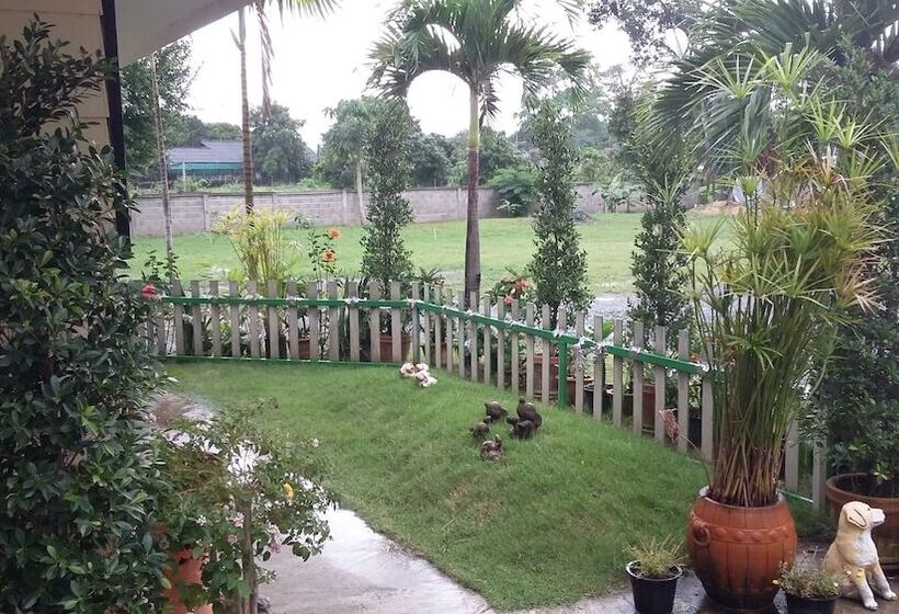 هتل Him Doi House