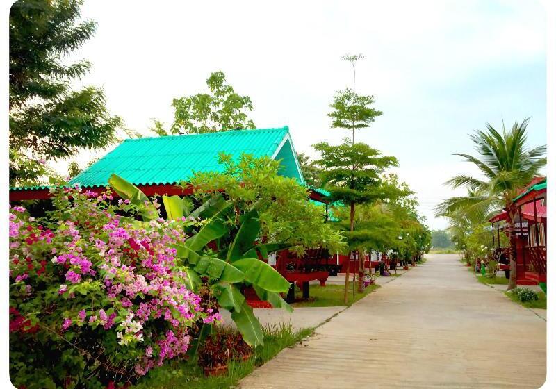 בית מלון כפרי Kalae Resort