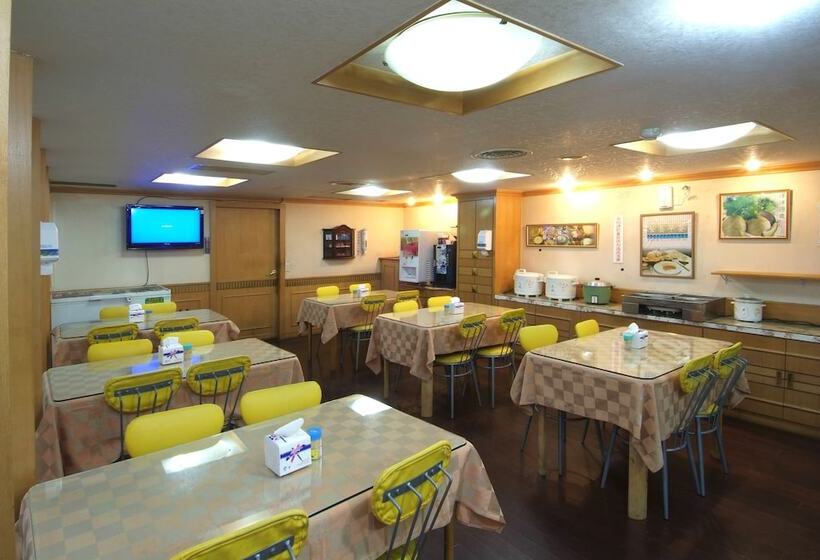 هتل Laurel Business