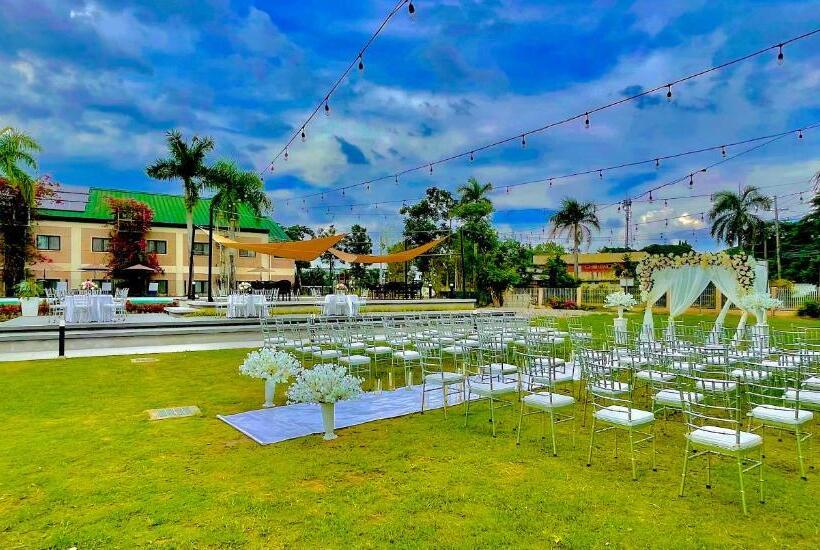 فندق Luisita Central Park