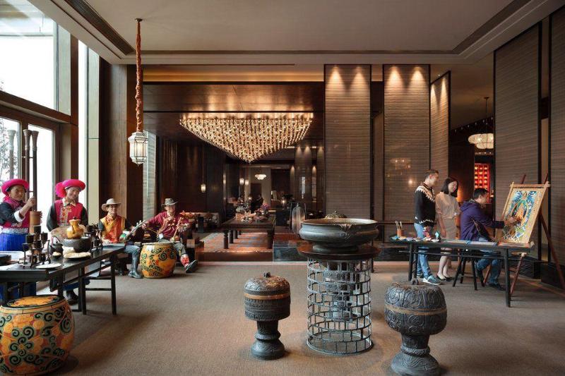 هتل Shangrila Resort Shangrila