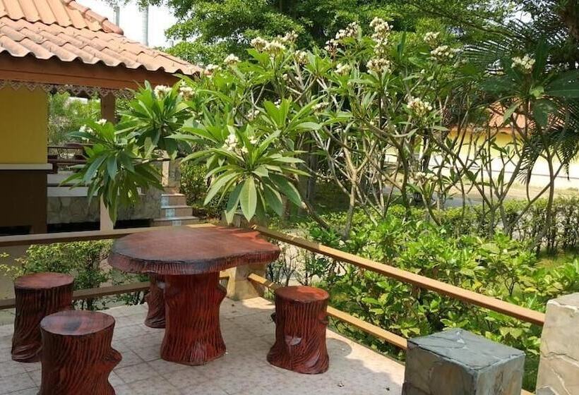هتل The Garden Resort Nongkhai