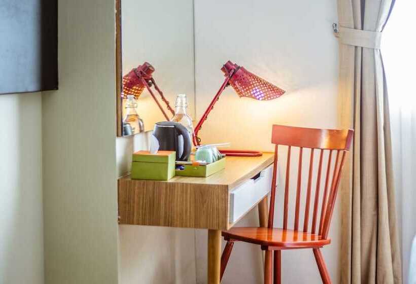 هتل Tjokro Style Yogyakarta