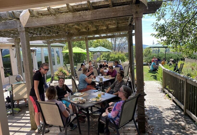 فندق The Wildflower Inn