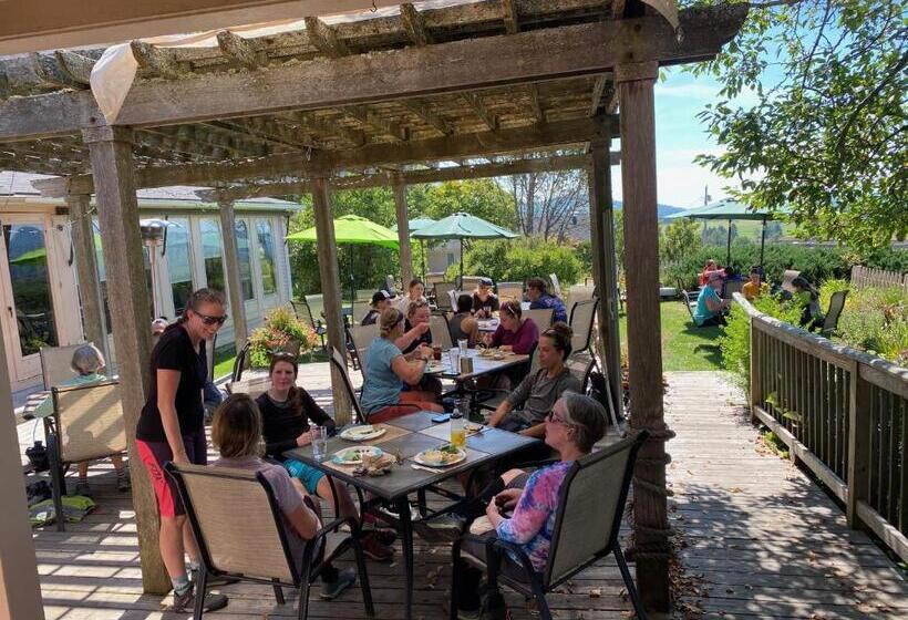 فندق The Wildflower Inn