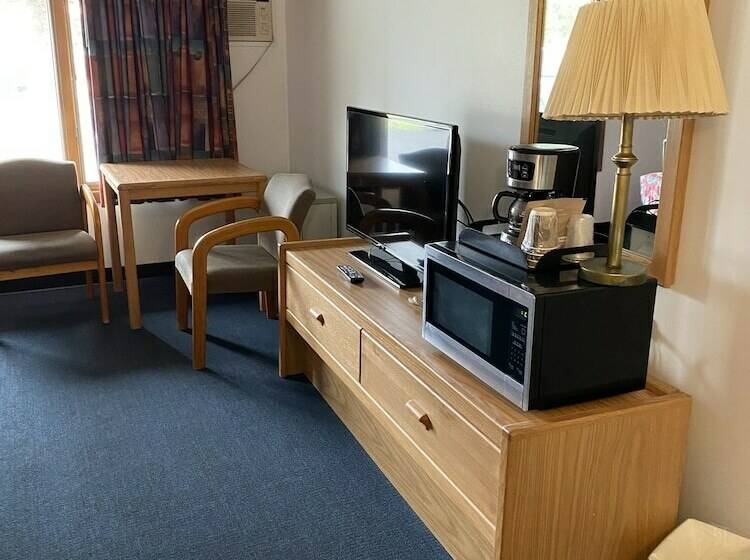 فندق على الطريق Lumberjack Inn