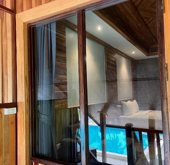 هتل Krabi Klong Muang Bay Resort