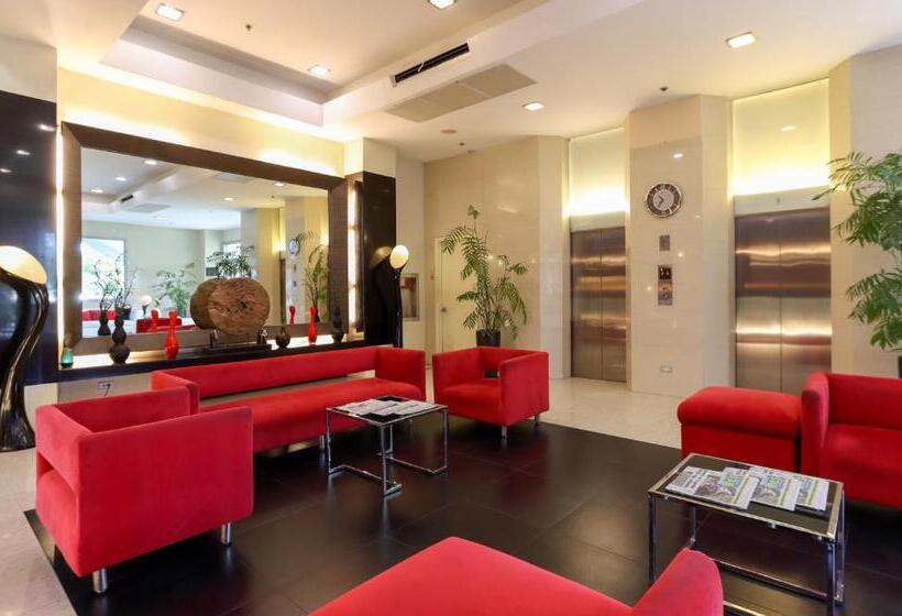 فندق Paseo Premiere