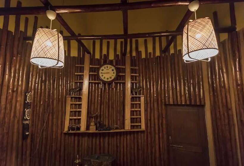 בית מלון כפרי Pench Jungle Camp