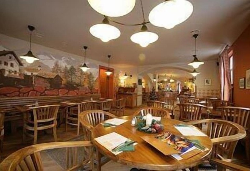 هتل Pizzeria Belmonte