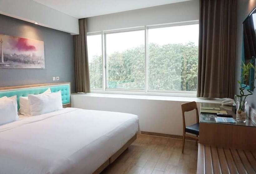 هتل Santika Kelapa Gading