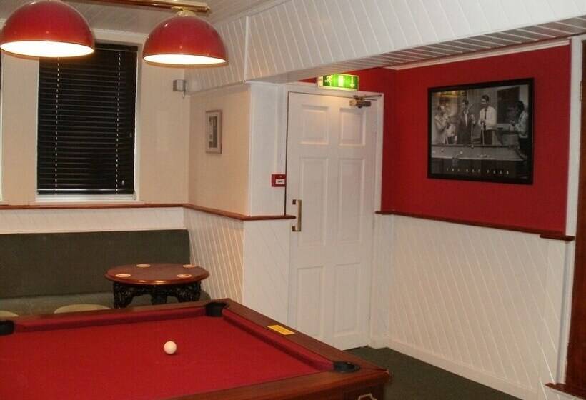 هتل The Star Inn