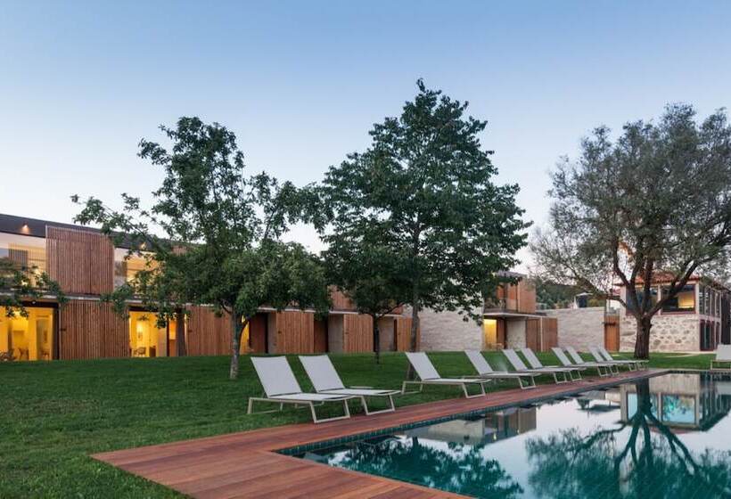 هتل Torre De Gomariz Wine & Spa
