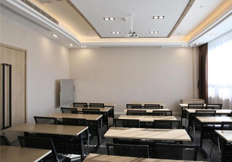 בית מלון כפרי Hanting Premium  Changchun Hightech Zone Silicon Valley Avenue