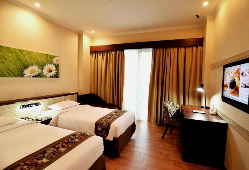 هتل Angkasa Garden