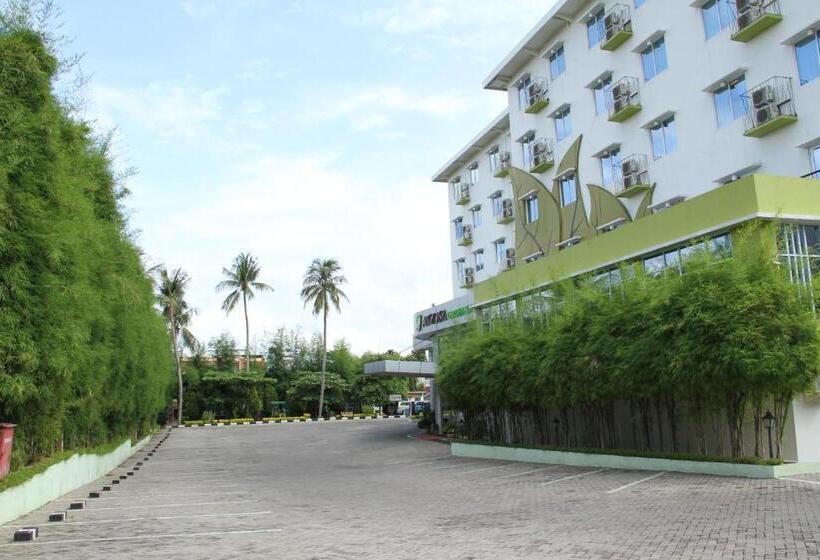 هتل Angkasa Garden