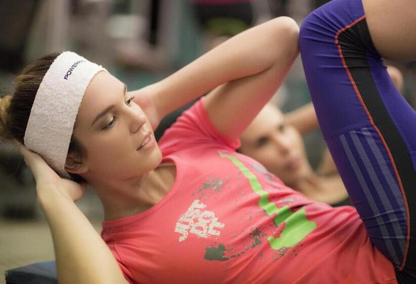 هتل Bicentenario Suites & Spa