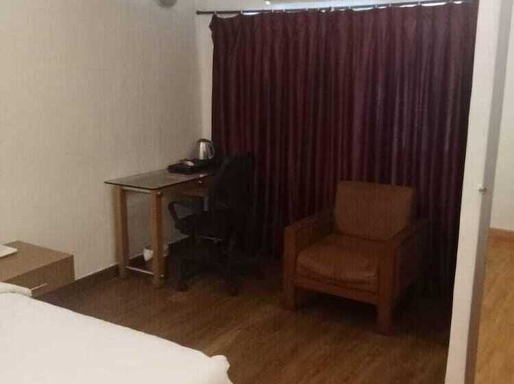 בית מלון כפרי Marina Inn Egmore Chennai