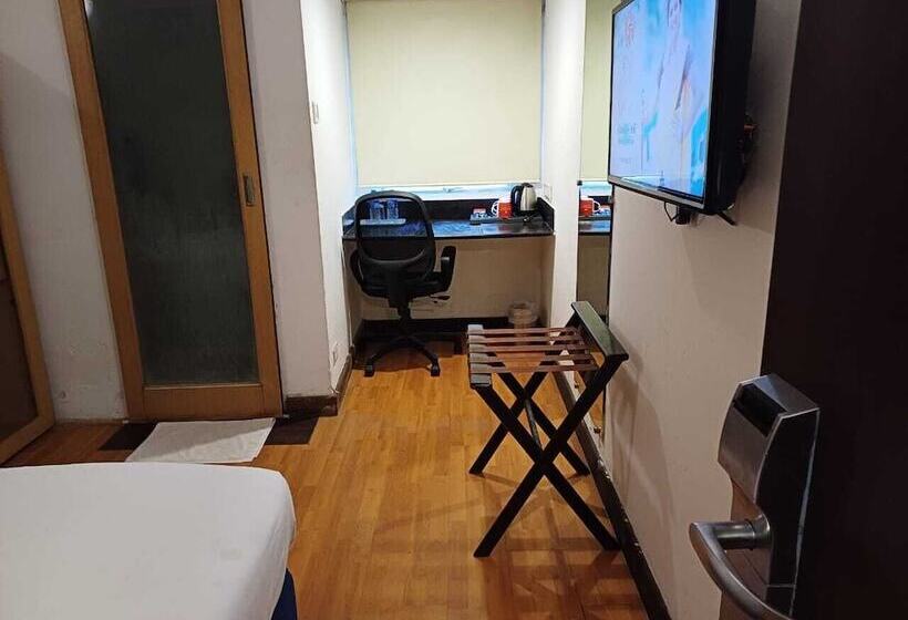 בית מלון כפרי Marina Inn Egmore Chennai