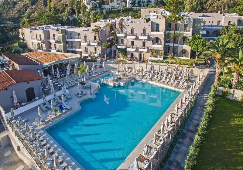 هتل Porto Platanias Village Resort
