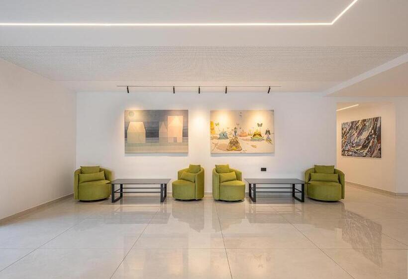 هتل Porto Platanias Village Resort