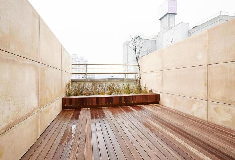 Roni Tourist Hotel Jeonju