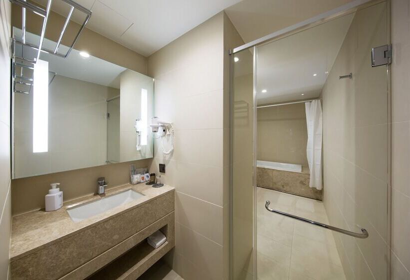 Solaria Nishitetsu Hotel Busan