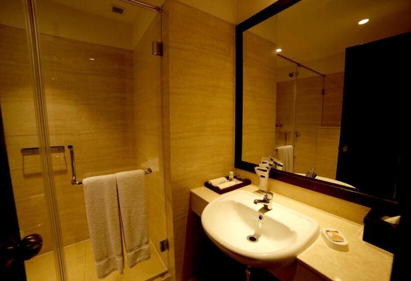 فندق The Lalit Traveller Jaipur