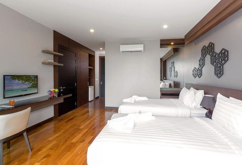 هتل The Regent Phuket Bangtao Beach