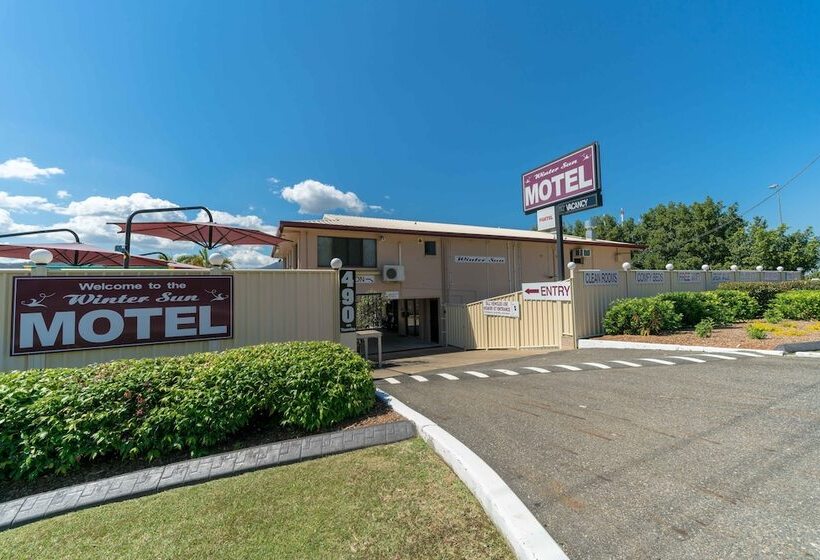 Winter Sun Motel