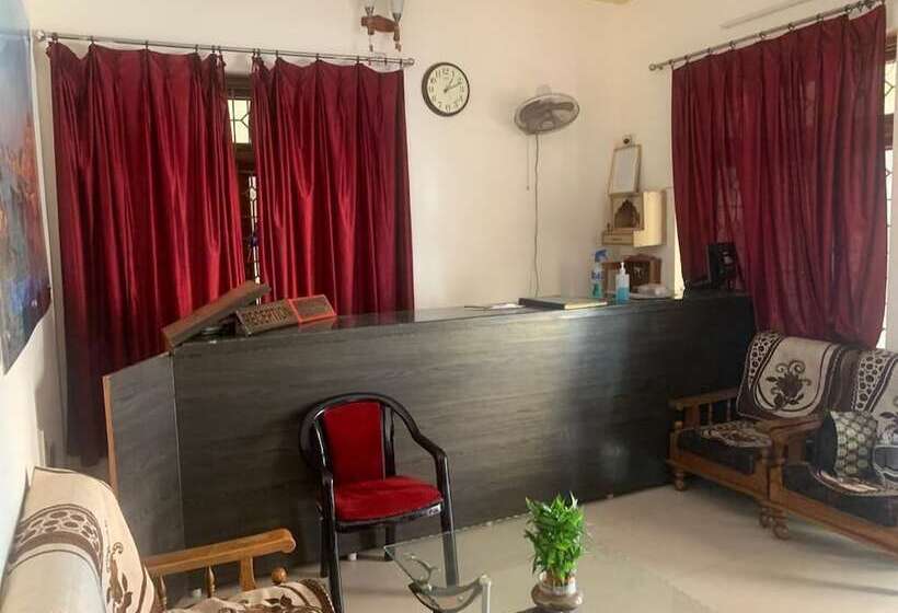 בית מלון כפרי Narendra Guest House