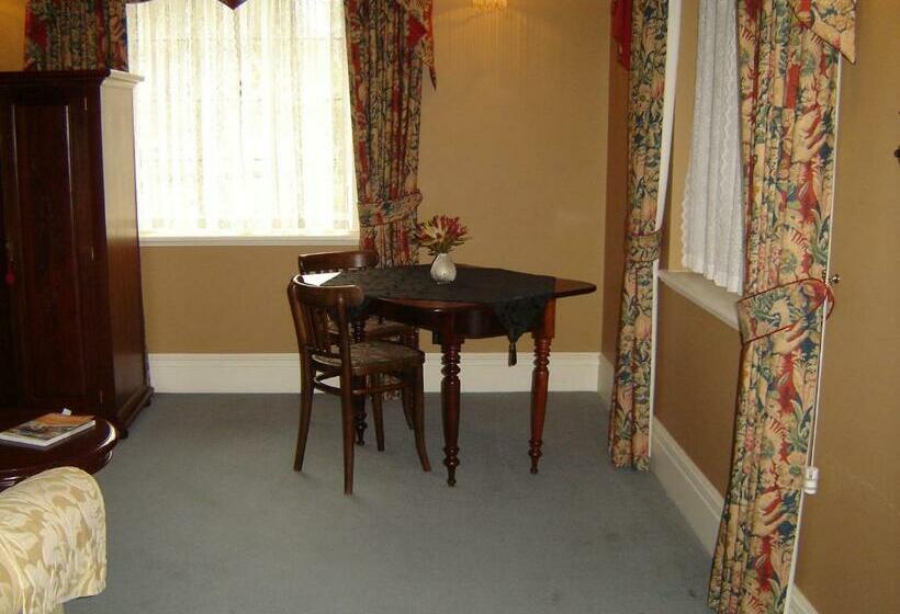 צימר Blackwood Inn Innkeepers House
