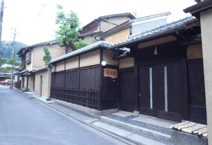 Gion Ryokan Qbeh