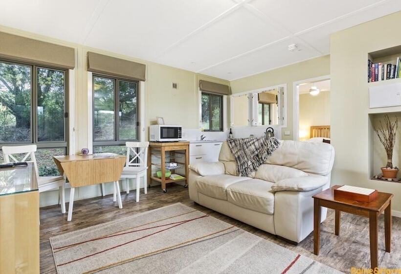 Gisborne Peak Winery Short Term Stays