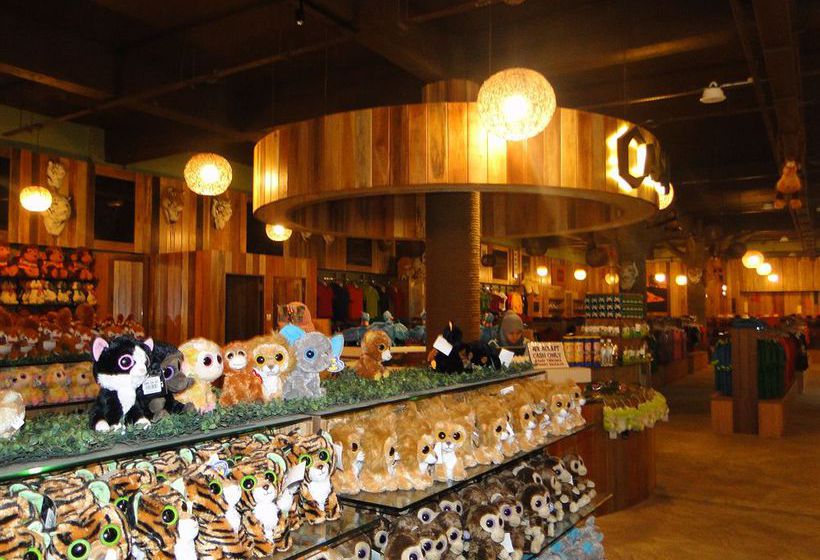 فندق Caribbean Bay Resort  Bukit Gambang Resort City