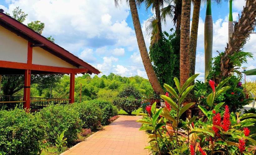 هتل Casaroma Finca