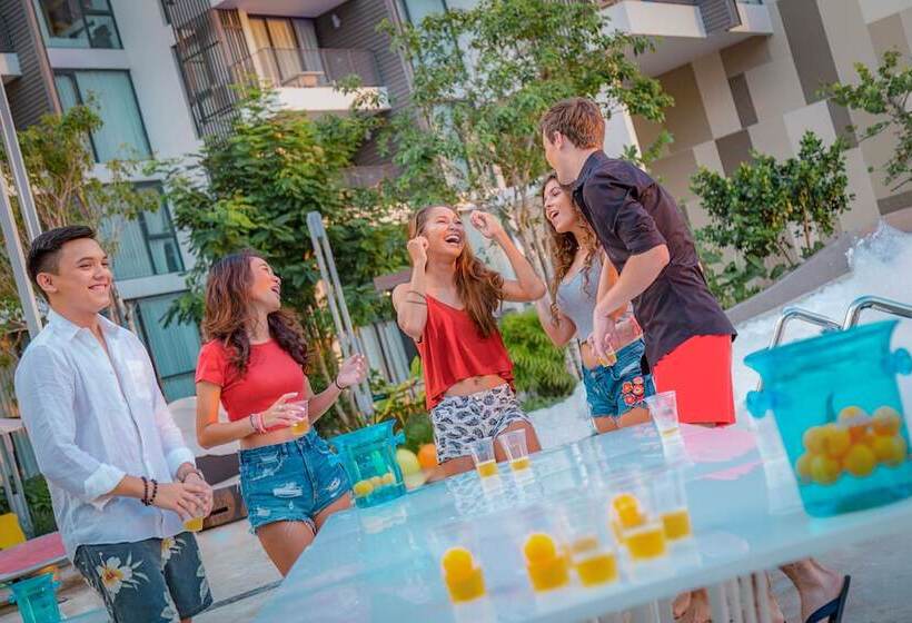 هتل Cassia Phuket   A Brand Of Banyan Group