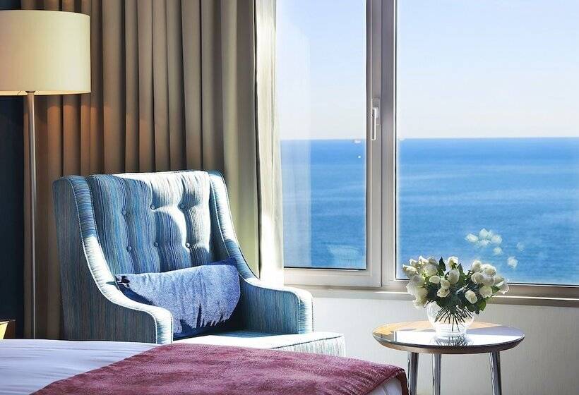 هتل Divan Mersin