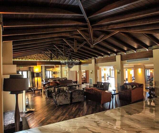 هتل Grand Meteora