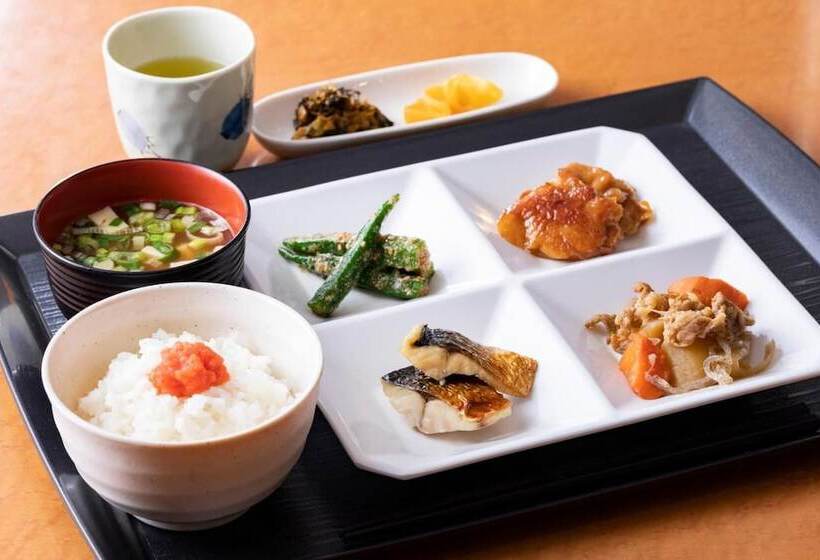 酒店 Nishitetsu Inn Kurosaki