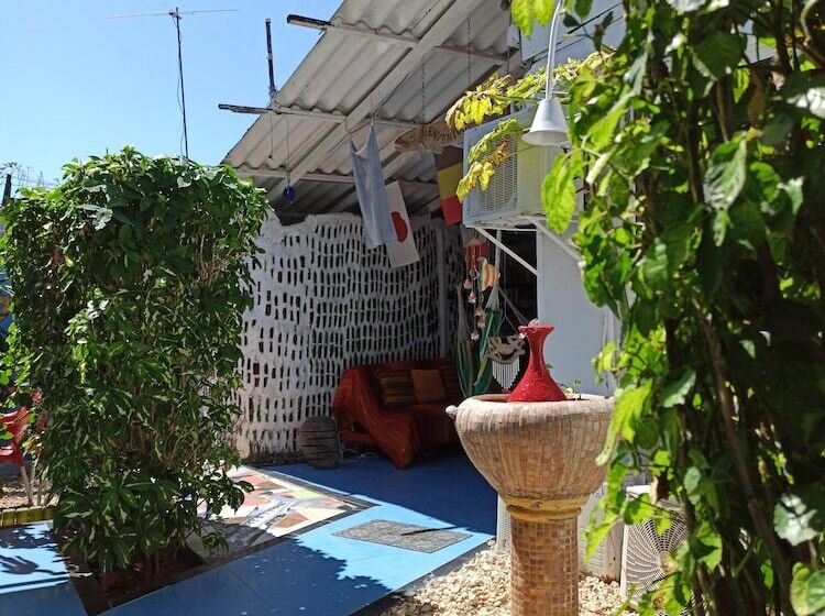 هتل Posada Nativa Lizard House