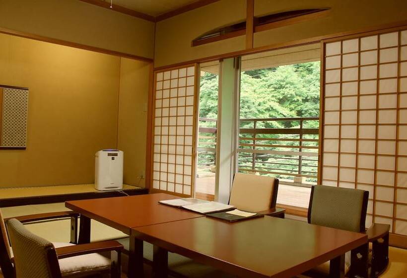 ريوكان Oku Yugawara Sansuirou