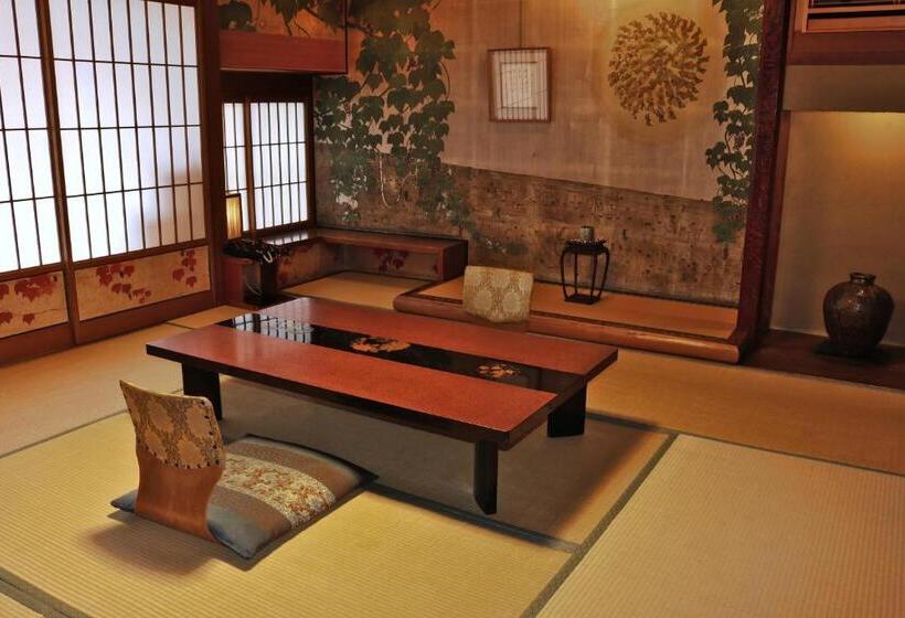 Tsutaya Ryokan