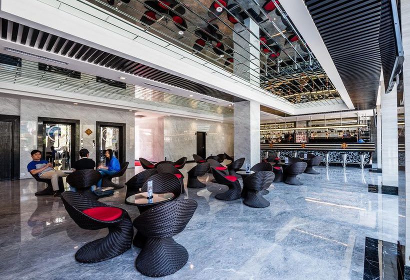 The Litz Hotel & Suites