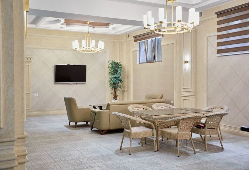 簡易ホテル Royal Hotel Samarkand