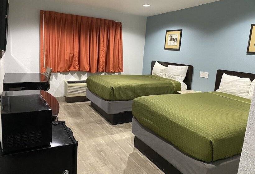 فندق على الطريق Executive Inn
