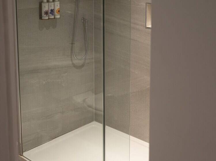 بنسيون The New Inn