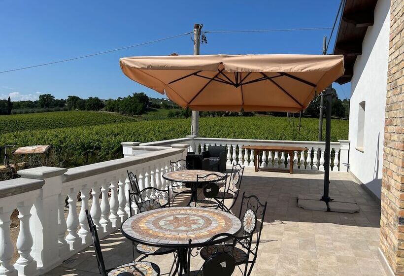 مبيت وإفطار Casale Om Shanti